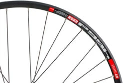 Urban Shutter Precision/XT Disc Center Lock 28" Laufradsatz -Fahrradzubehör Geschäft 192826