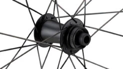 ZIPP 303 Firecrest® Carbon Tubeless Disc Center Lock Laufradsatz -Fahrradzubehör Geschäft 340767
