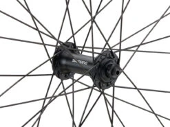 Urban Acera V-Brake DT Swiss 535 28" Laufradsatz -Fahrradzubehör Geschäft 396791