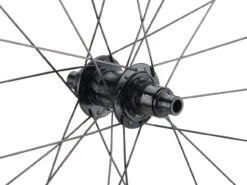 ZIPP 303 S Carbon Tubeless Disc Center Lock Laufradsatz -Fahrradzubehör Geschäft 475252